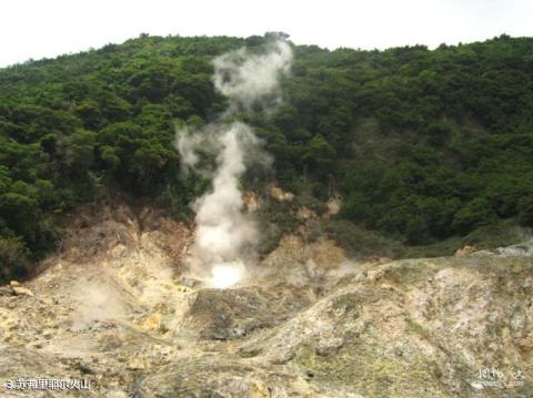 圣卢西亚岛旅游攻略 之 苏弗里耶尔火山