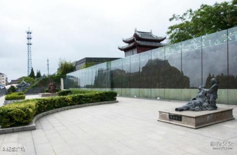 上海金山卫抗战遗址纪念园旅游攻略 之 纪念广场