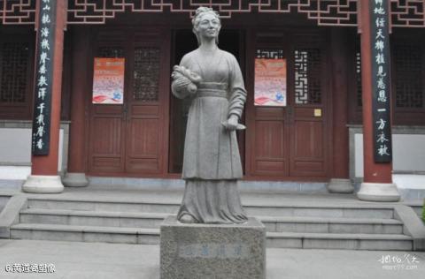 上海黄道婆墓旅游攻略 之 黄道婆塑像