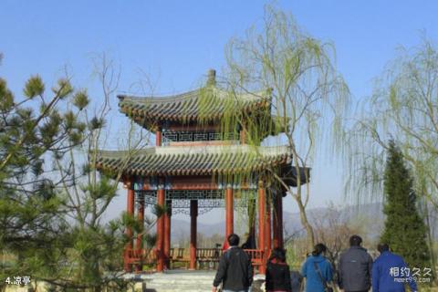北京北坞公园旅游攻略 之 凉亭