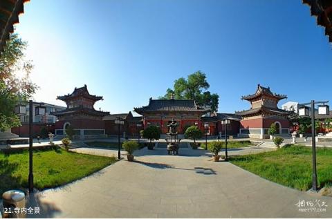 呼和浩特五塔寺旅游攻略 之 寺内全景