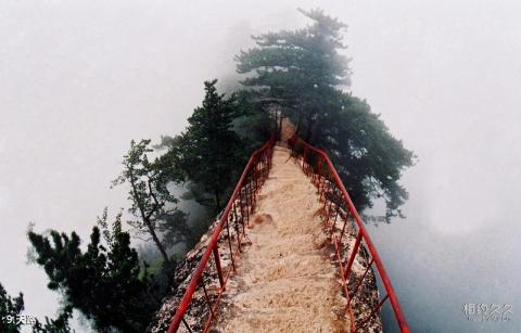 河南平顶山尧山景区旅游攻略 之 天路