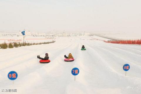 哈尔滨呼兰河口湿地公园旅游攻略 之 冰雪乐园