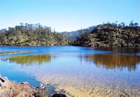 西昌螺髻山景区旅游攻略 之 仙草湖