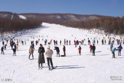 牡丹峰国家级自然保护区旅游攻略 之 滑雪场