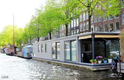 阿姆斯特丹运河带旅游攻略 之 船屋