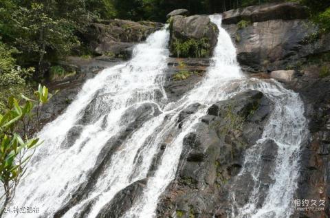 贺州十八水原生态园景区旅游攻略 之 神龙瀑布