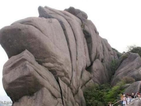 黄山风景区旅游攻略 之 鳌鱼峰